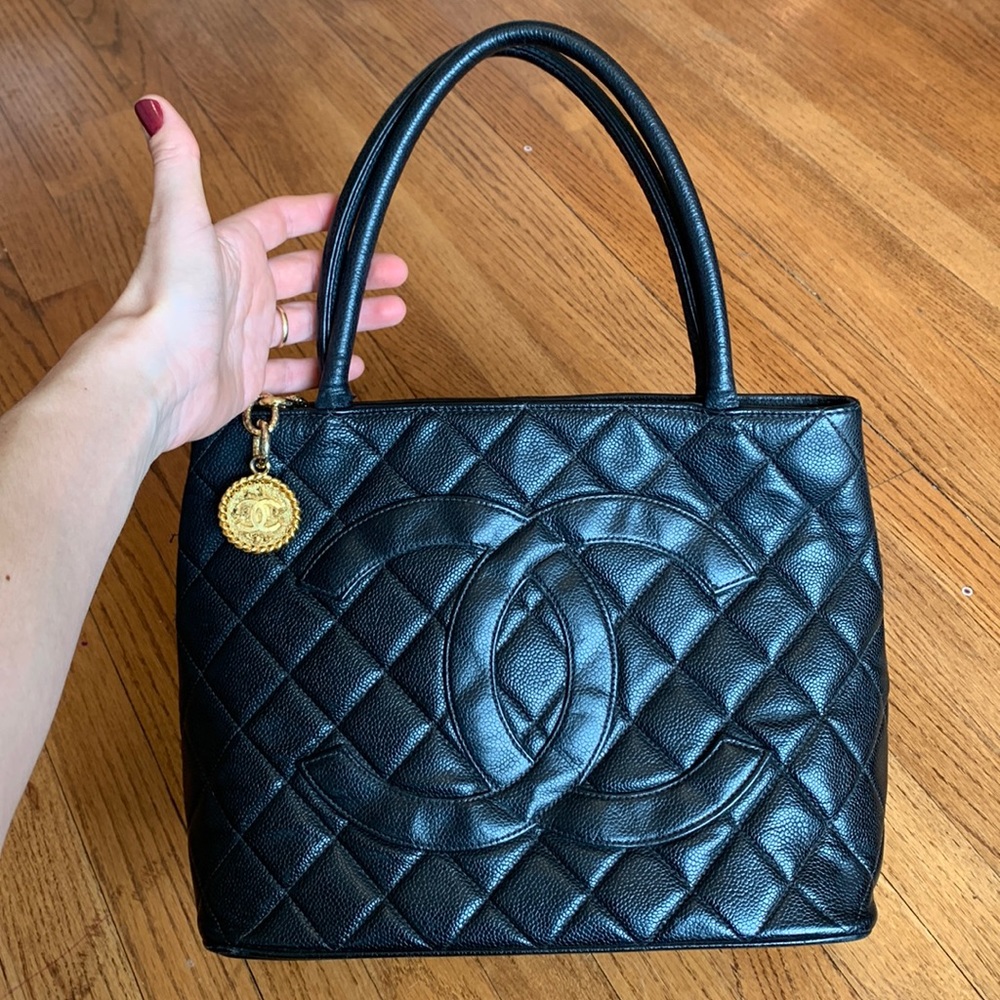CHANEL Medallion Caviar Tote